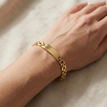 Customize Golden Rakhi – Elegant Gift for Rakshabandhan